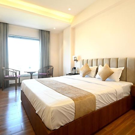 Hotel Blue Sapphire Kota  Zewnętrze zdjęcie
