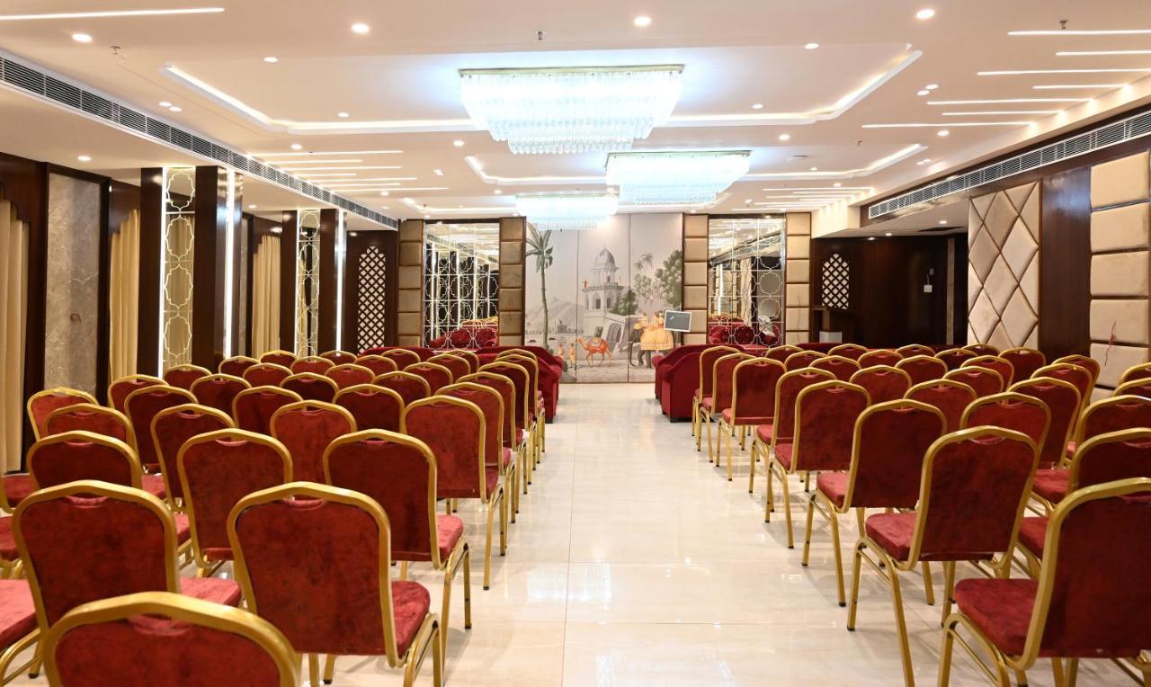 Hotel Blue Sapphire Kota  Zewnętrze zdjęcie