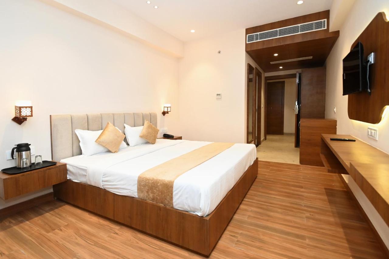 Hotel Blue Sapphire Kota  Zewnętrze zdjęcie